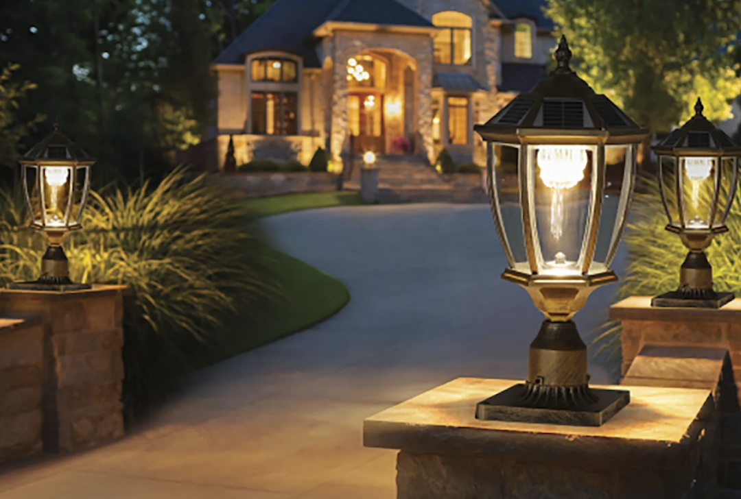 Enhance Your Courtyard with Solar Column Lamp