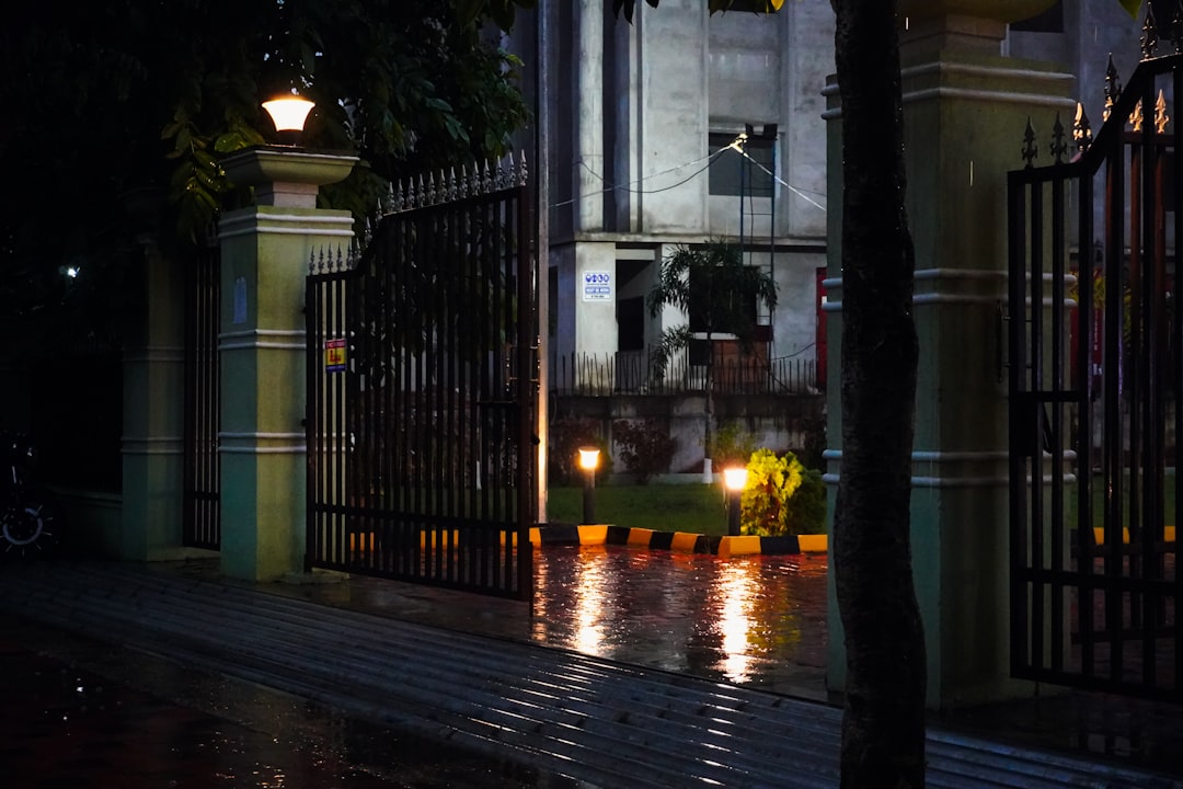 Enhance Security with Automatic Entryway Light